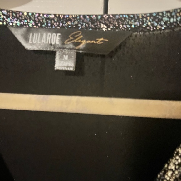 LULAROE ELEGANT COLLECTION MEDIUM NOELLE FAUX WRAP DRESS - Picture 4 of 8